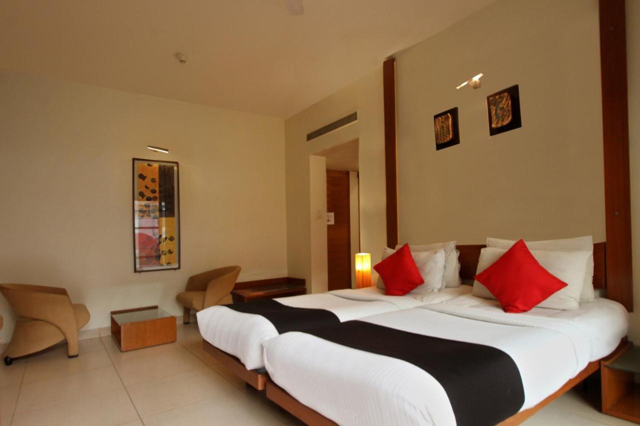 Capital O 16165 Cartier Hotell Bangalore Eksteriør bilde