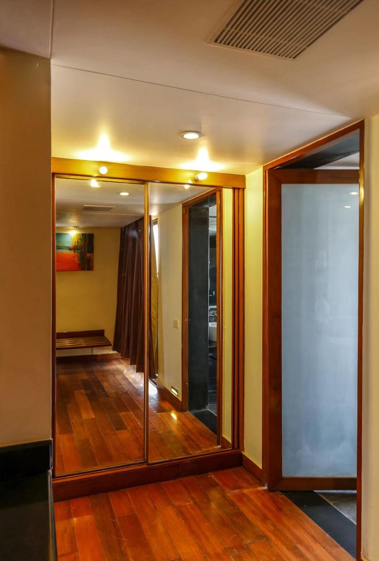 Capital O 16165 Cartier Hotell Bangalore Eksteriør bilde